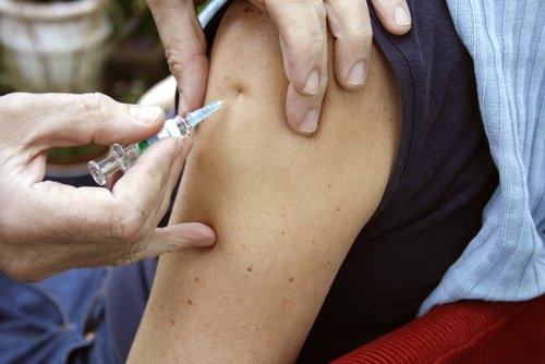 Salud_comenzó_a_repartir_las_vacunas_contra_el_HPV_y_la_meningitis