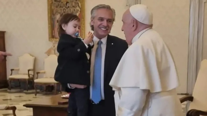El_Papa_Francisco_recibió_a_Alberto_Fernández_en_el_Vaticano