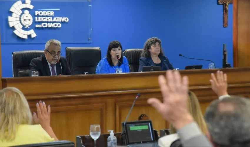 Legisladores_chaqueños_aprobaron_el_Presupuesto_2024_y_la_Ley_de_Ministerios_
